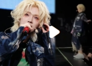 鹿晗演唱会差点摔下升降台，牵动万千粉丝心